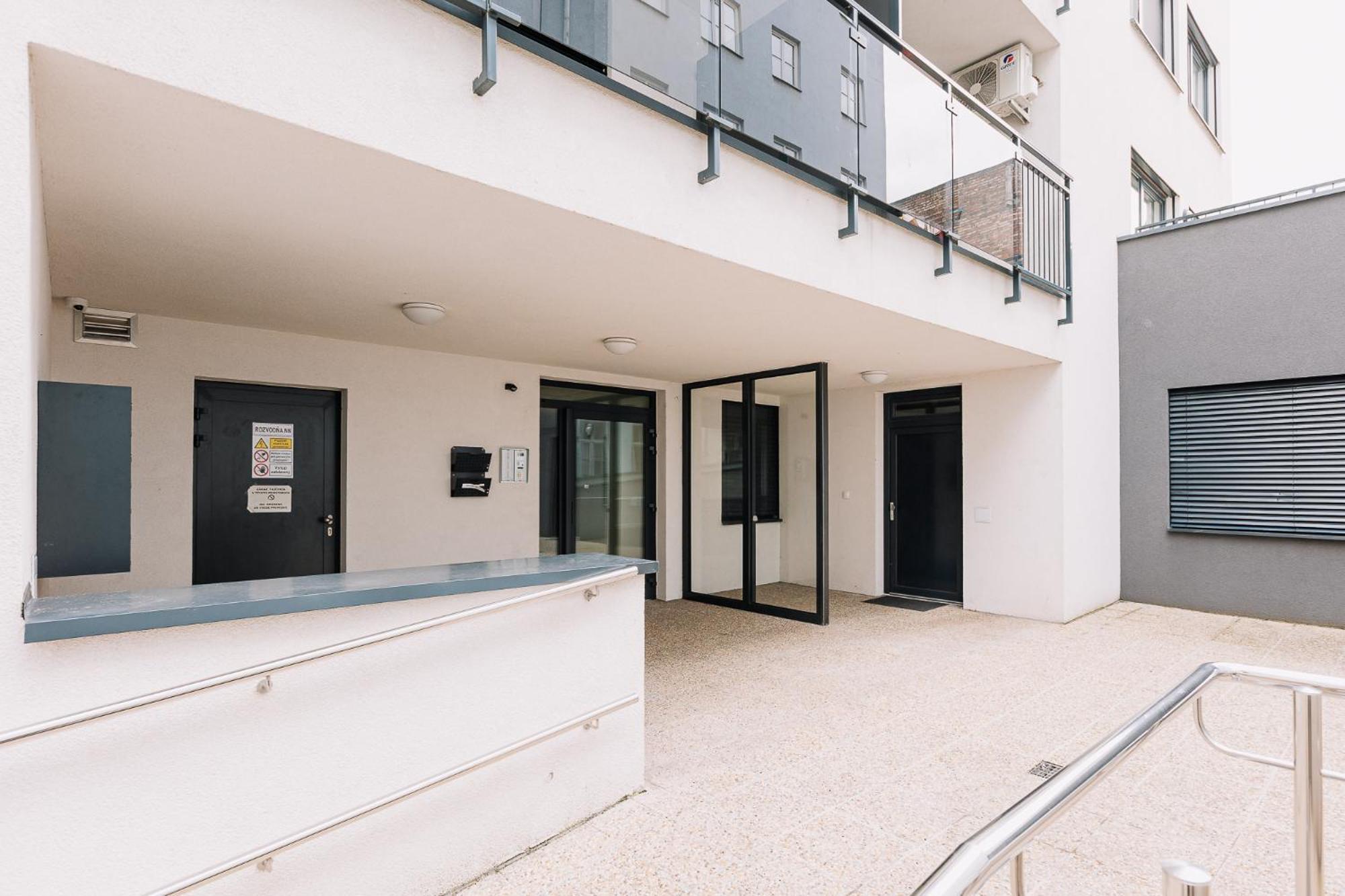 Apartamento Skau Dunajska 58A Apt3 Bratislava Exterior foto